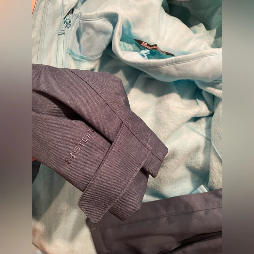 NWT Snow Jacket - Picture 8 of 8
